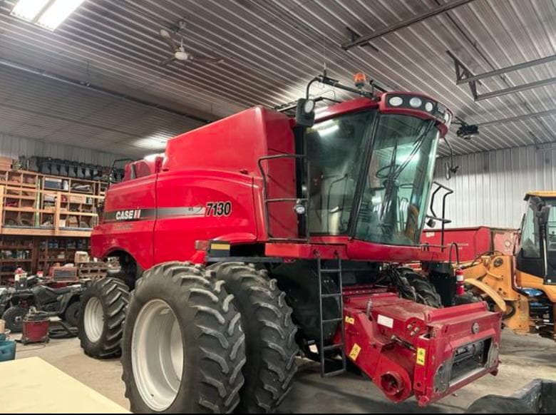 Image of Case IH 7130 Image 0
