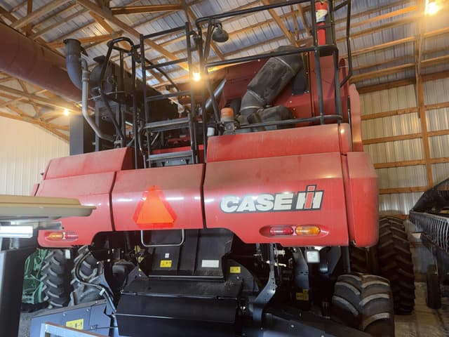 Image of Case IH 7230 equipment image 2