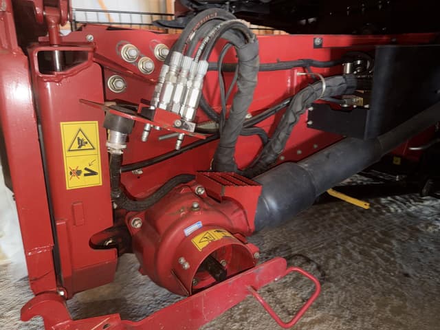 Image of Case IH 7230 equipment image 4