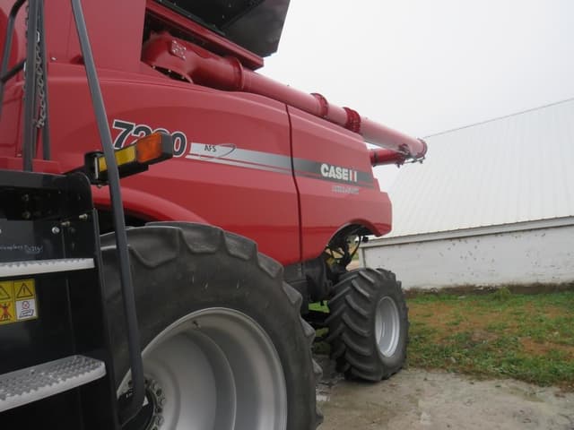 Image of Case IH 7230 equipment image 2
