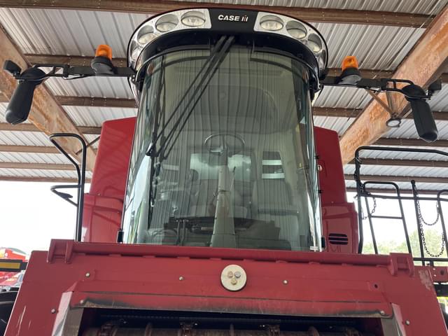 Image of Case IH 7230 equipment image 4