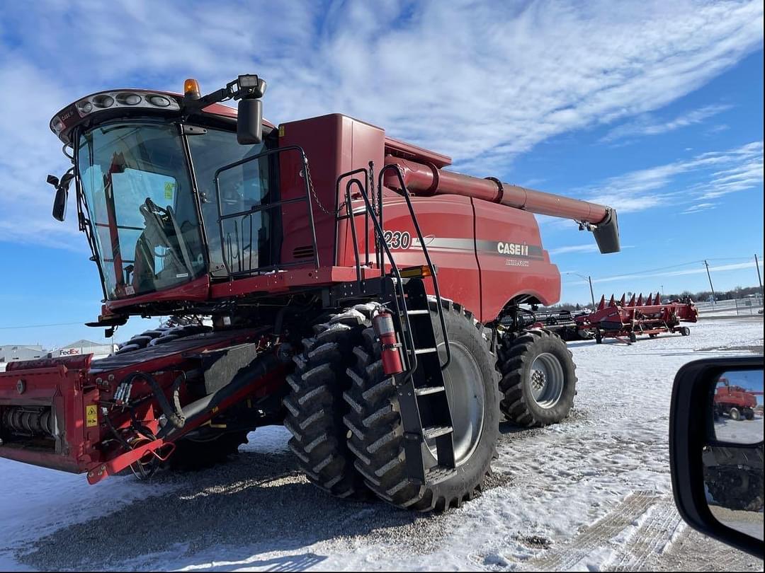 Image of Case IH 7230 Primary image