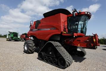 Main image Case IH 7230