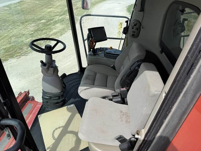 Image of Case IH 7230 equipment image 4