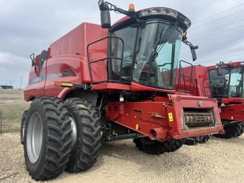 Main image Case IH 7230
