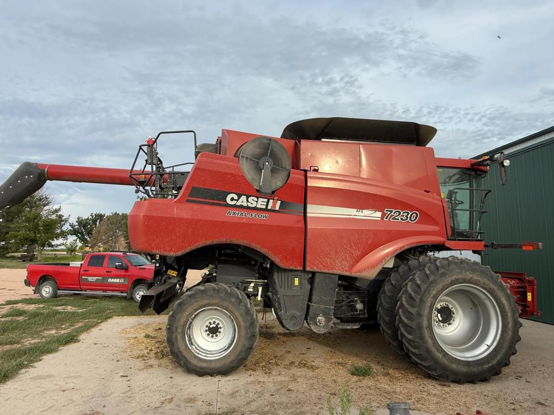 Image of Case IH 7230 Primary image