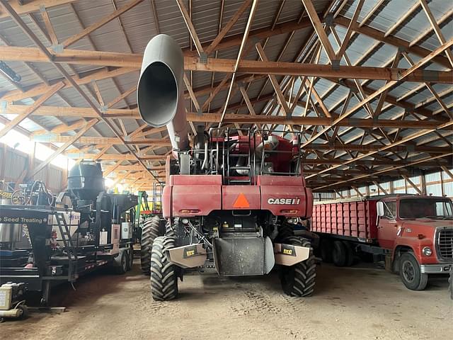 Image of Case IH 7230 equipment image 3