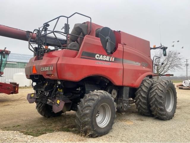 Image of Case IH 7230 equipment image 4
