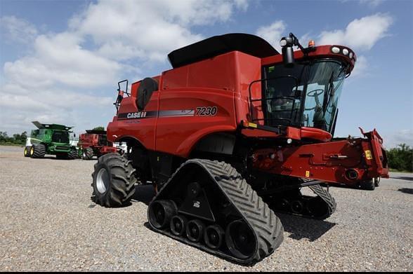 Image of Case IH 7230 equipment image 3