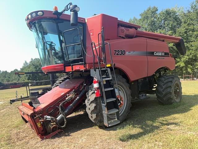 Image of Case IH 7230 equipment image 3