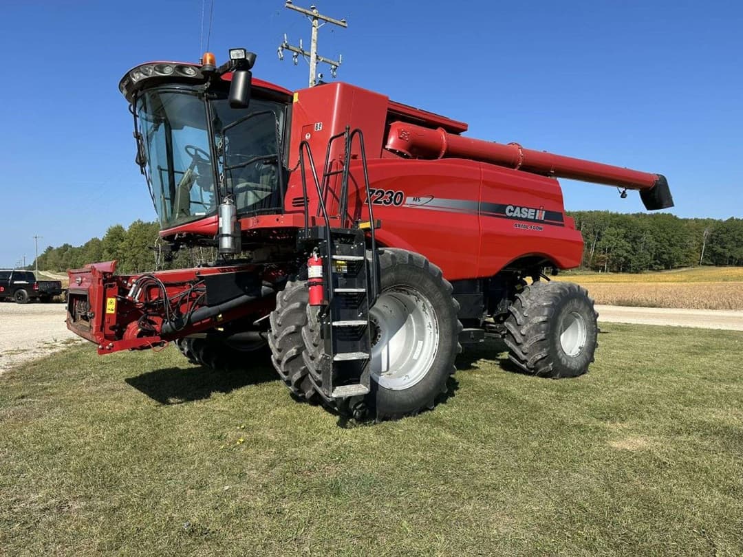 Image of Case IH 7230 Primary image