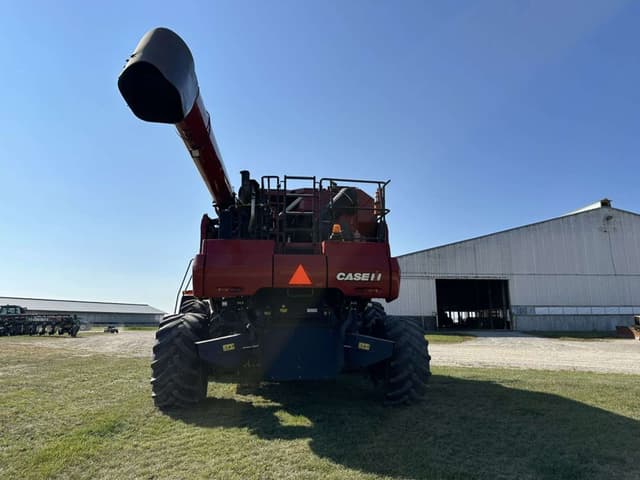 Image of Case IH 7230 equipment image 4