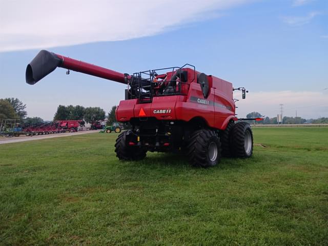 Image of Case IH 7230 equipment image 2