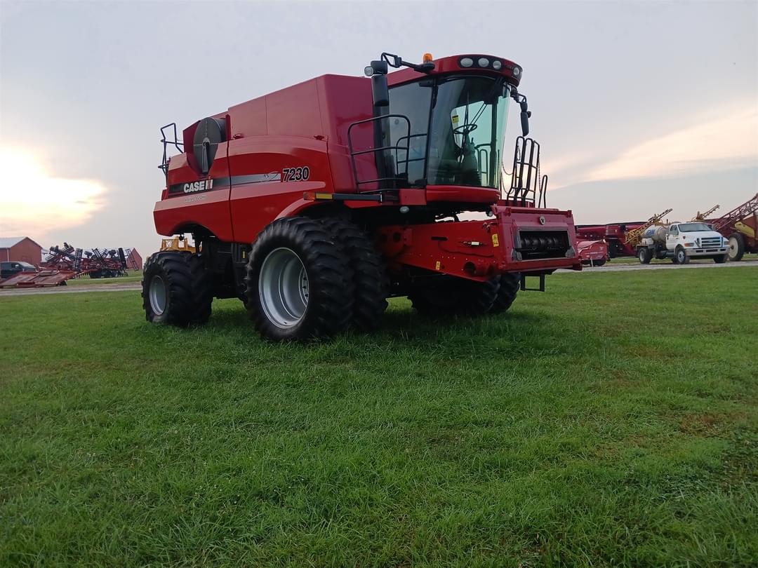 Image of Case IH 7230 Primary image