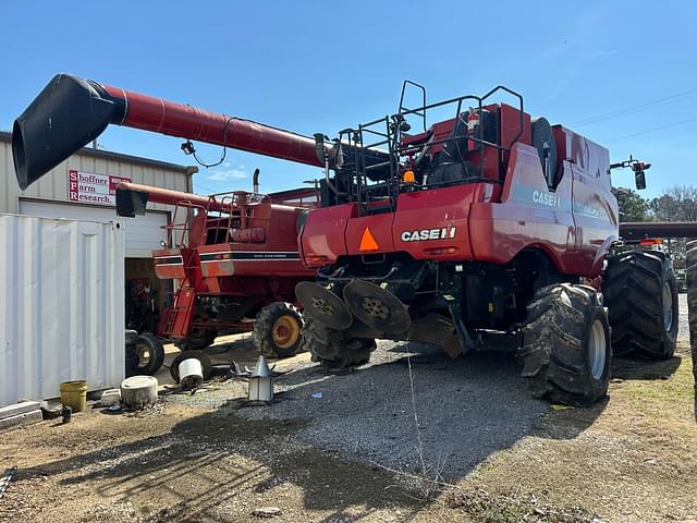 Image of Case IH 7230 equipment image 2