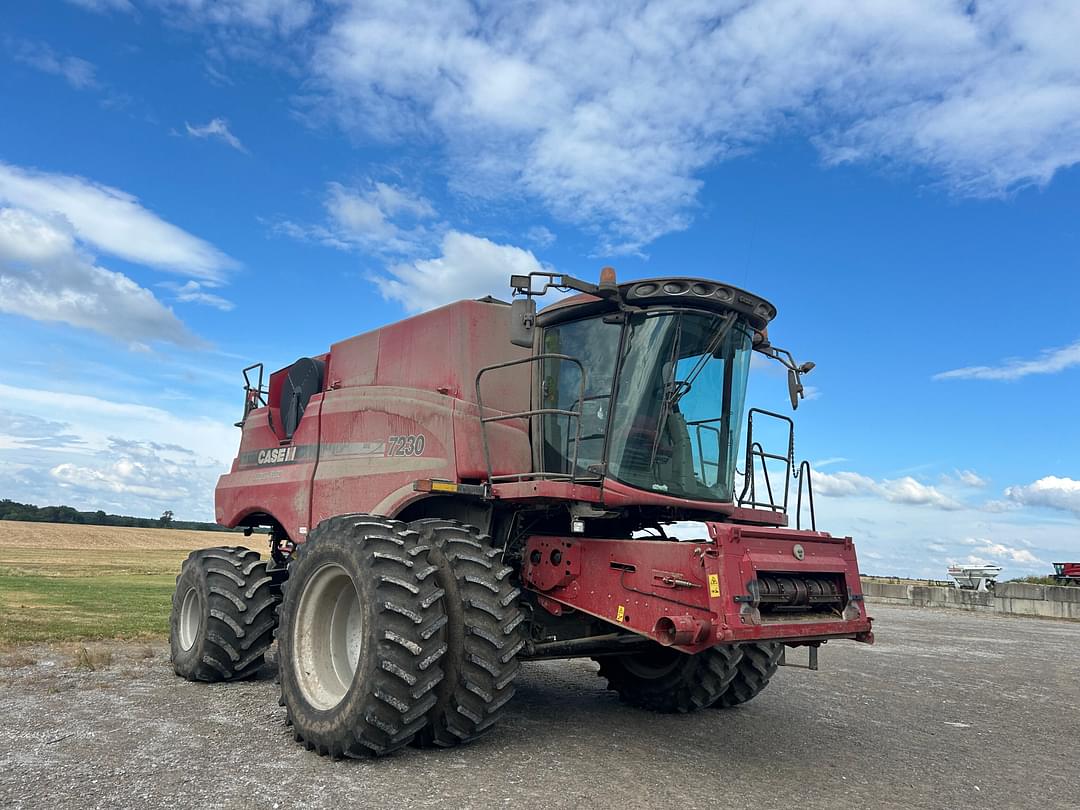 Image of Case IH 7230 Image 0