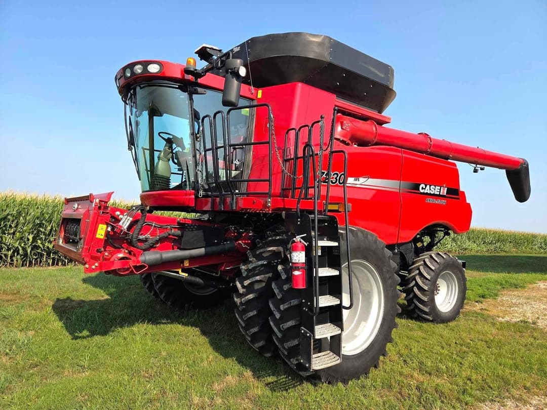 Image of Case IH 7230 Primary image