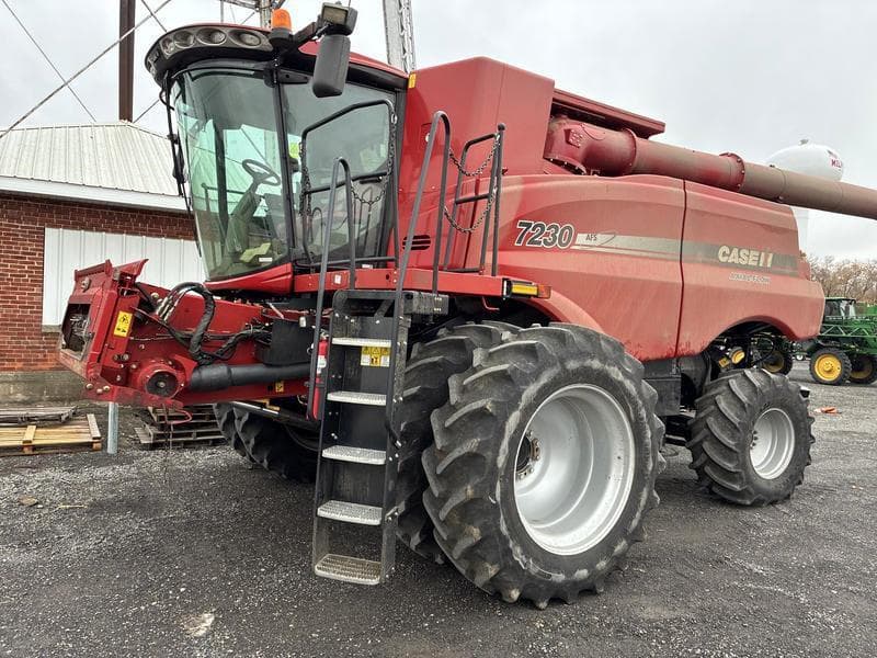Image of Case IH 7230 Primary image