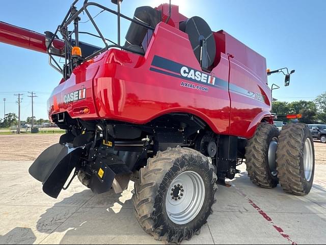 Image of Case IH 7230 equipment image 4