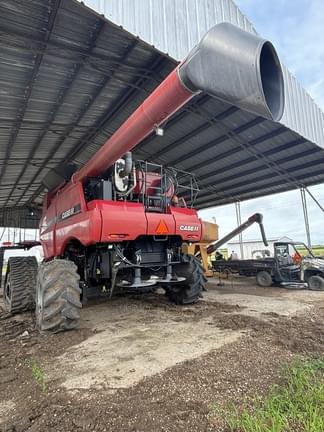 Image of Case IH 8230 Image 1
