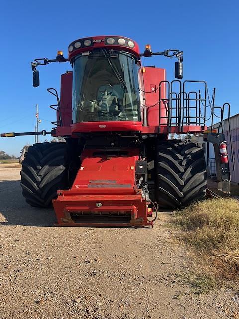 Image of Case IH 8230 equipment image 1