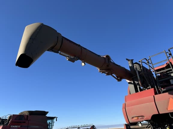 Image of Case IH 8230 equipment image 3