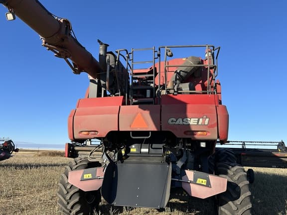 Image of Case IH 8230 equipment image 2