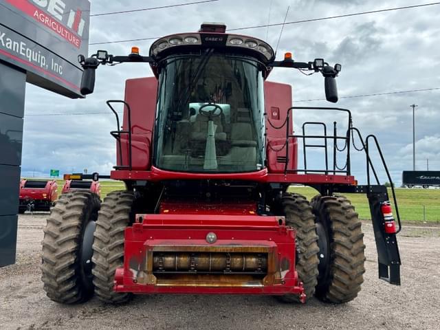Image of Case IH 8230 equipment image 1