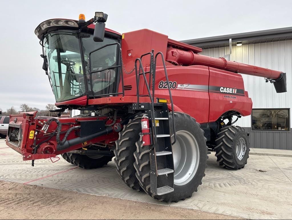 2013 Case IH 8230 Equipment Image0