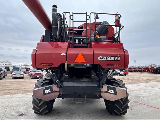 Image of Case IH 8230 equipment image 3