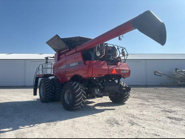 Image of Case IH 8230 equipment image 4