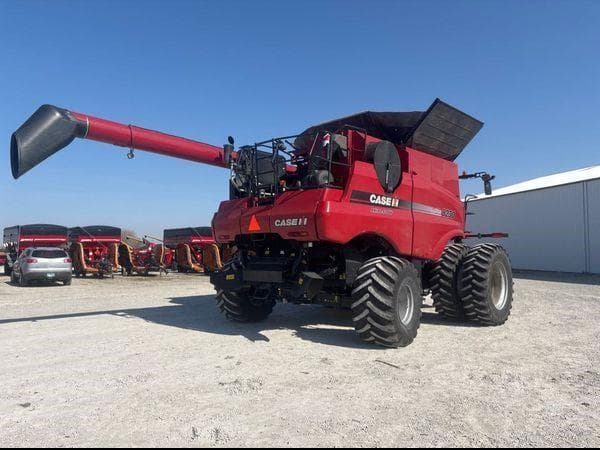 Image of Case IH 8230 equipment image 2