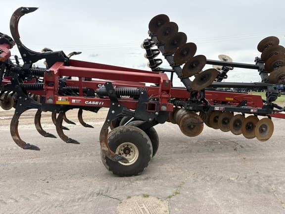 Image of Case IH Ecolo-Tiger 870 equipment image 2