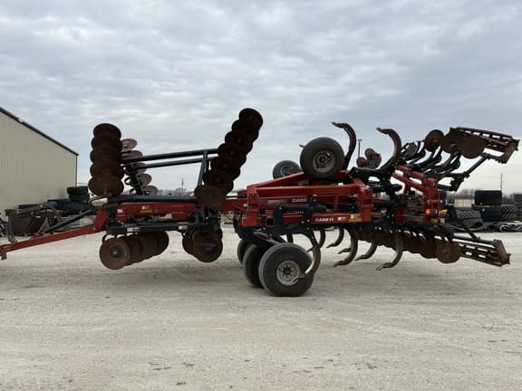 Image of Case IH Ecolo-Tiger 870 equipment image 2