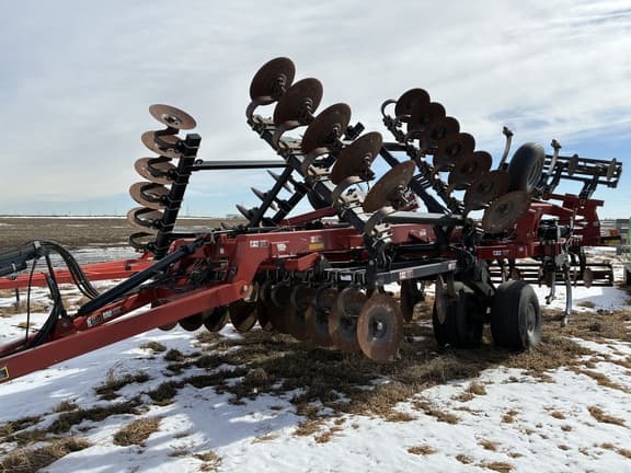 Image of Case 870 Primary image