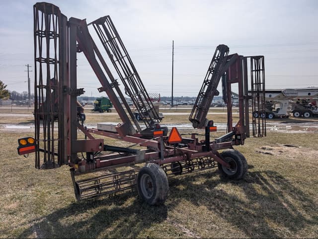 Image of Case IH 110 equipment image 2