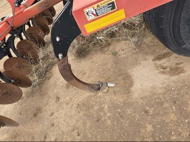 Image of Case IH Ecolo-Tiger 870 equipment image 3