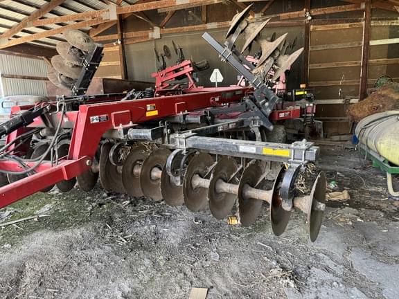Image of Case IH Ecolo-Tiger 870 equipment image 3