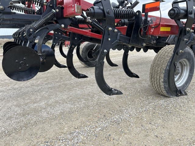 Image of Case IH Ecolo-Tiger 870 equipment image 4