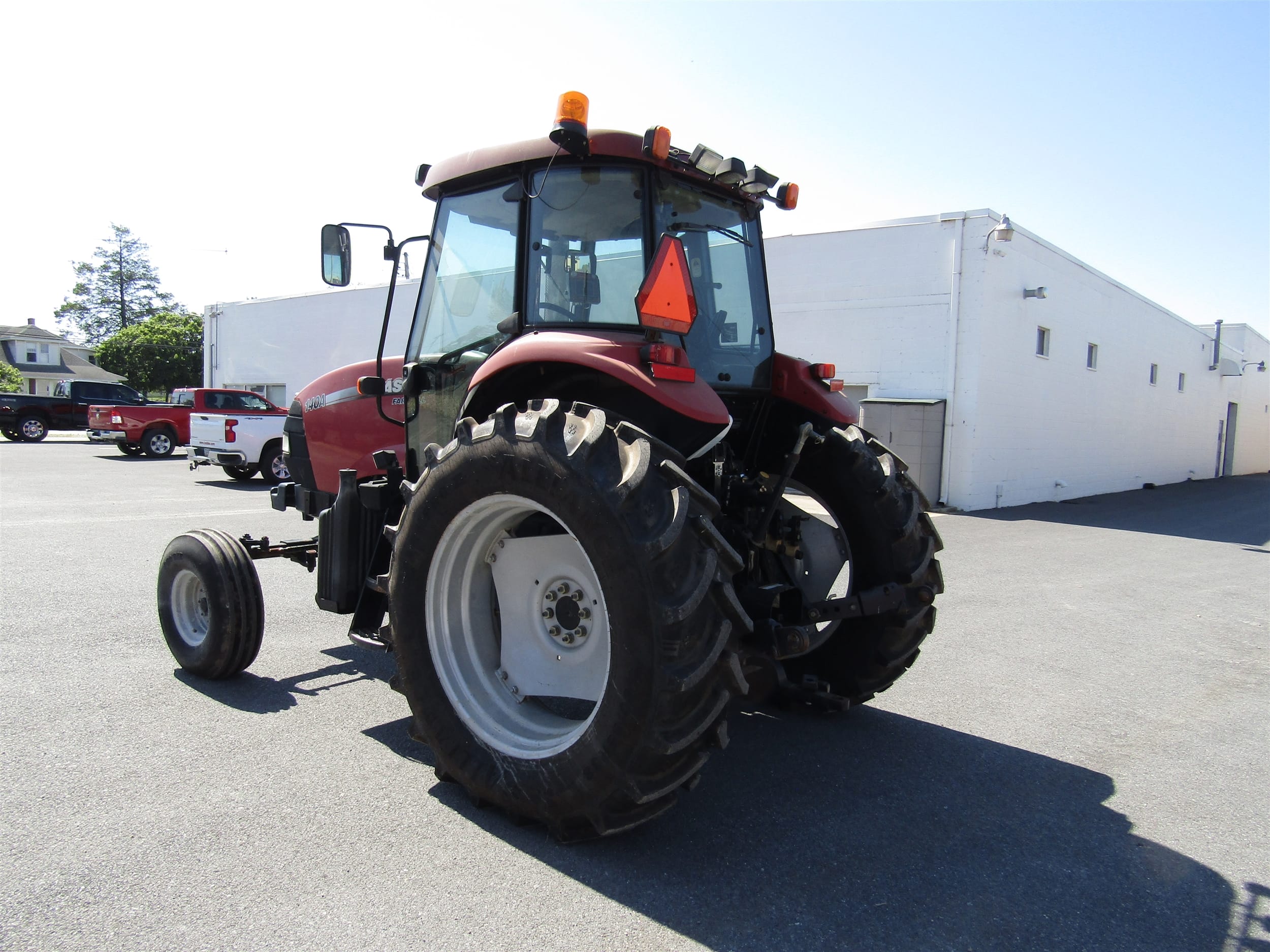 2013 Case IH Farmall 140A Equipment Image0