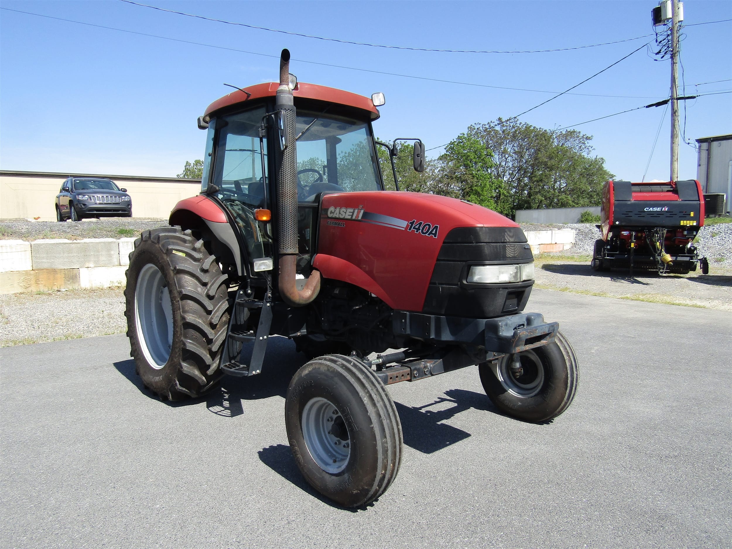 2013 Case IH Farmall 140A Equipment Image0
