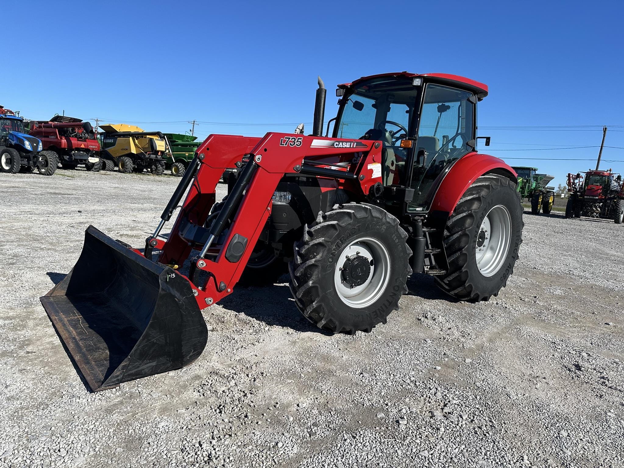 2013 Case IH Farmall 115U Equipment Image0
