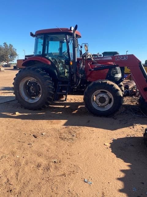 Image of Case IH Farmall 120A equipment image 2