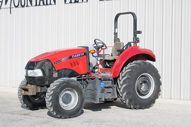 Image of Case IH Farmall 120C equipment image 1