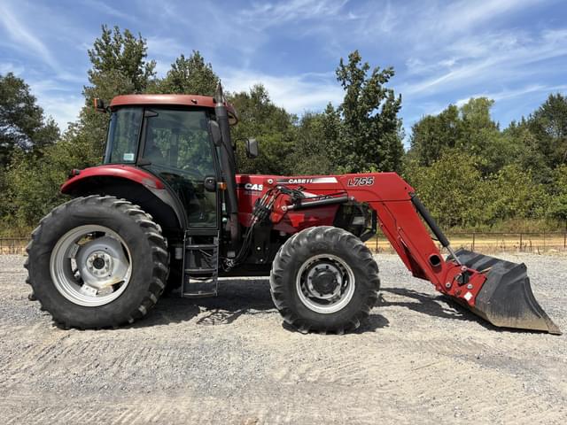 Image of Case IH Farmall 125A equipment image 2