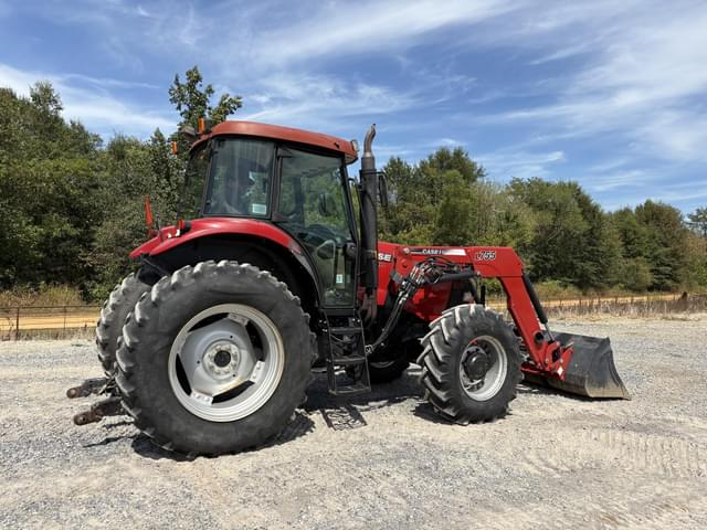 Image of Case IH Farmall 125A equipment image 3