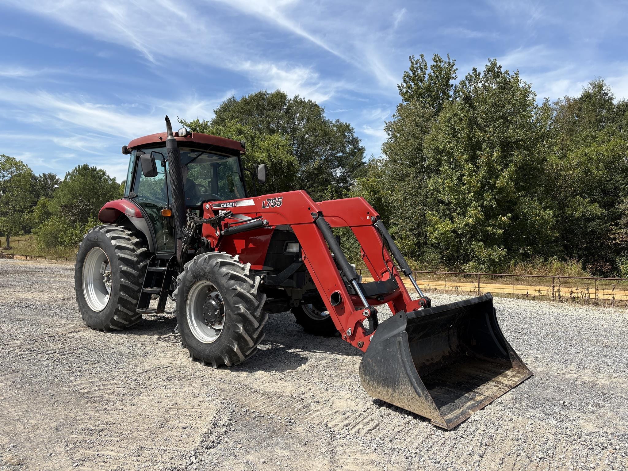 2013 Case IH Farmall 125A Equipment Image0