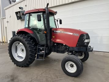 Main image Case IH Farmall 125A