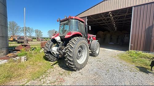 Image of Case IH Farmall 140A equipment image 4