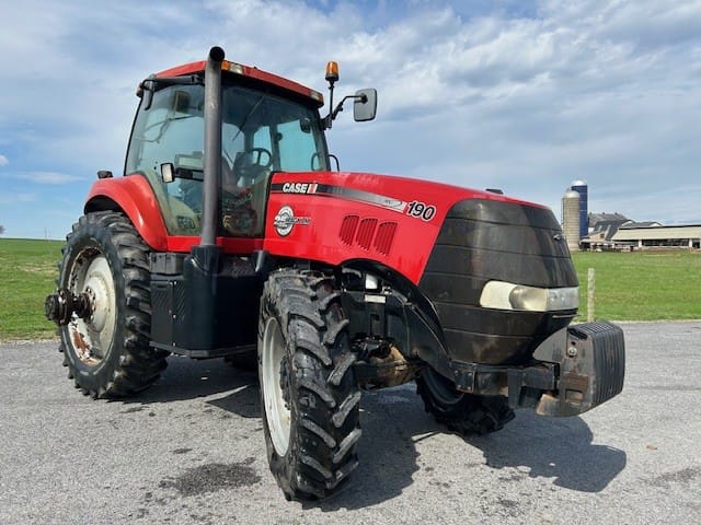 2013 Case IH Magnum 190 Equipment Image0